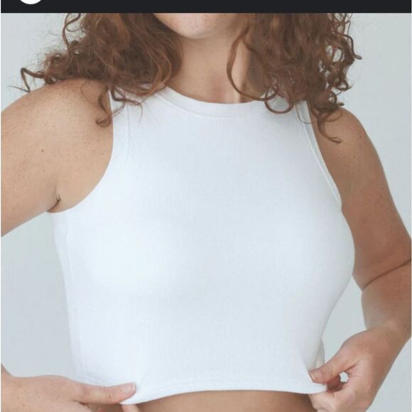 Klassy Network White Cream Tank Top Built In Bra - Picture 1 of 5
